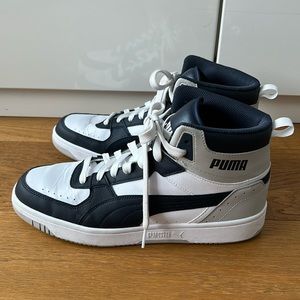 High Top Puma Sneakers Paris Blue / White Men’s US11 / EUR 44.5
